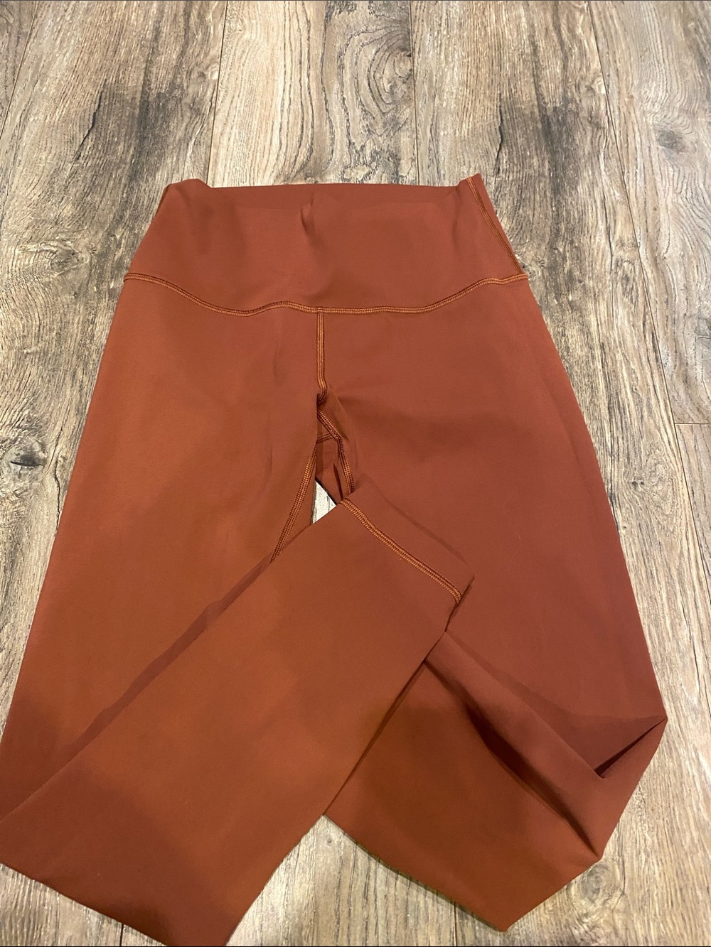 Lululemon leggings size 6